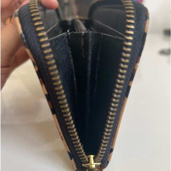 FOSSIL LEOPARD WALLET - Picture 5 of 5